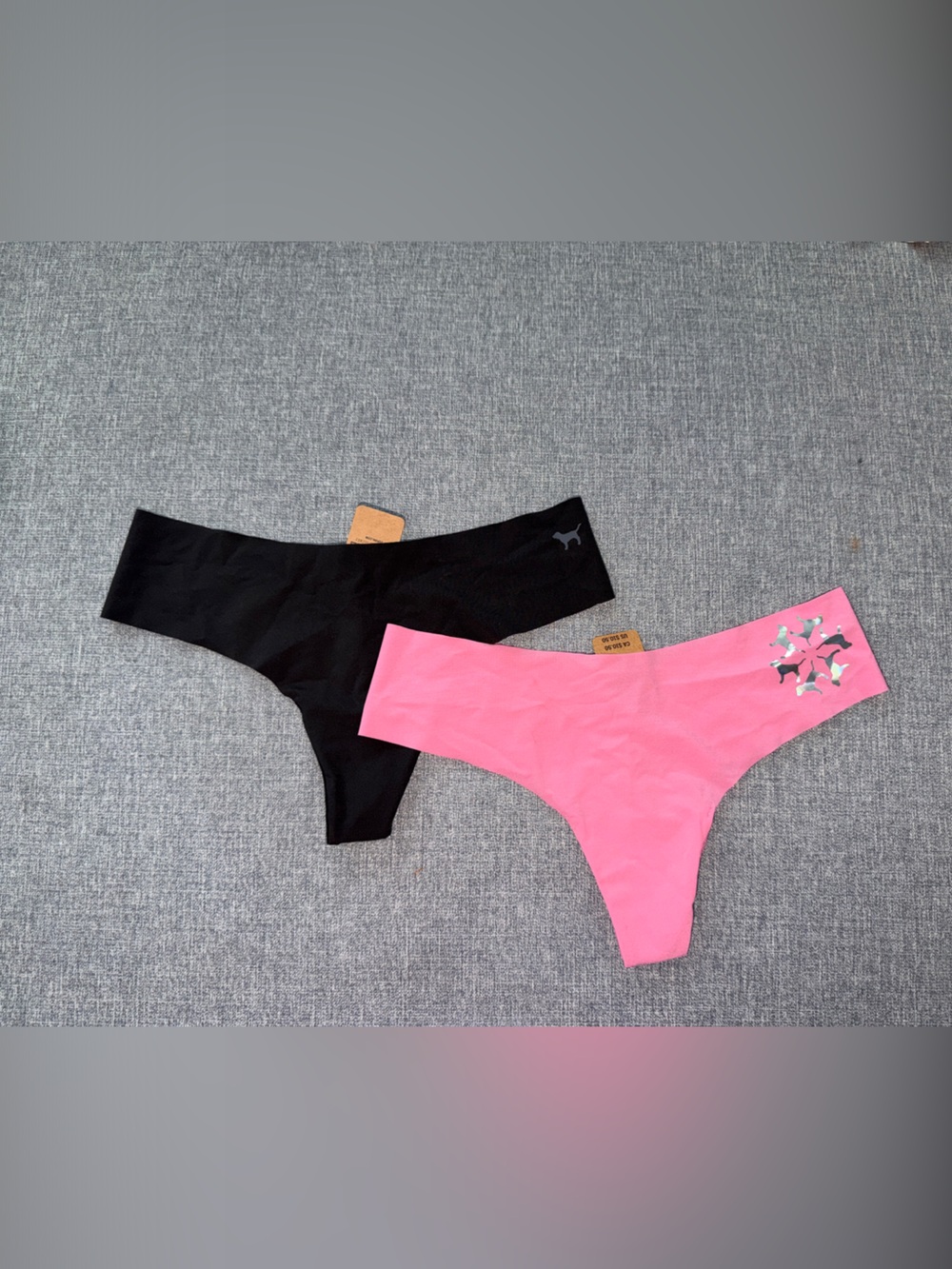 NWT Woman’s PINK Seamless Thong Panties - Pink and Black - Pack of 2-Small